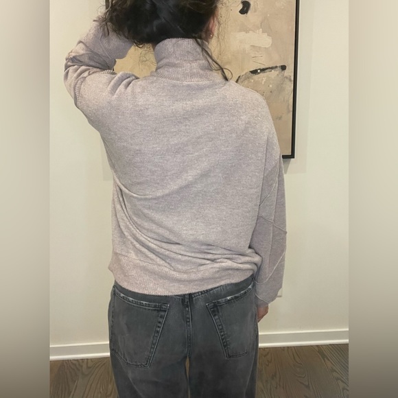 Sweater - Picture 9 of 11